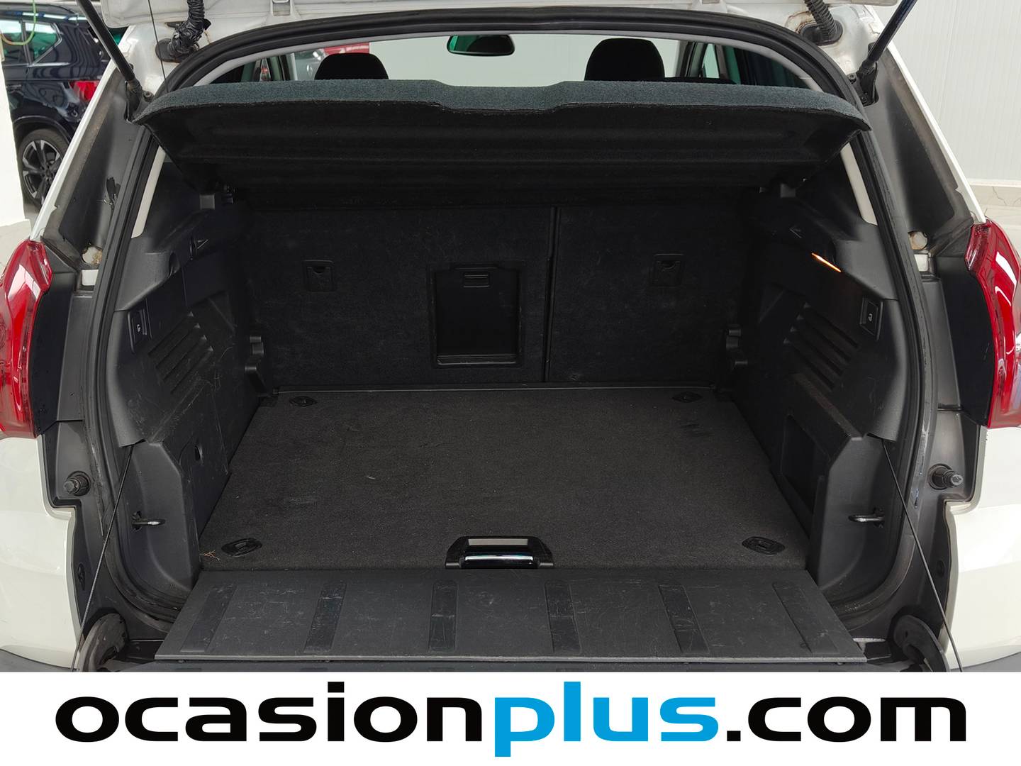 Fotos maletero Peugeot 3008 Peugeot 3008 1.6 BlueHDI FAP Style (120 CV)