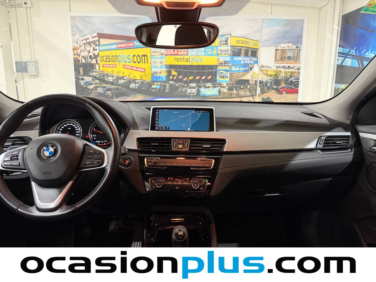 Foto BMW X2 BMW X2 sDrive18d Business (150 CV)