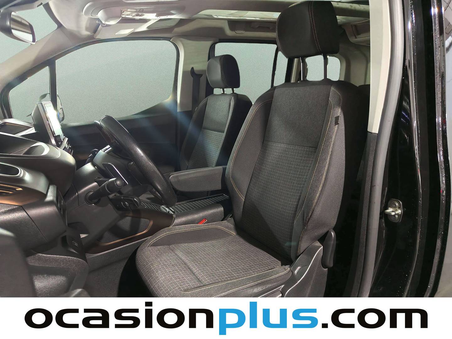 Foto Peugeot Rifter Peugeot Rifter BlueHDi 130 GT Line Standard EAT8 (130 CV)