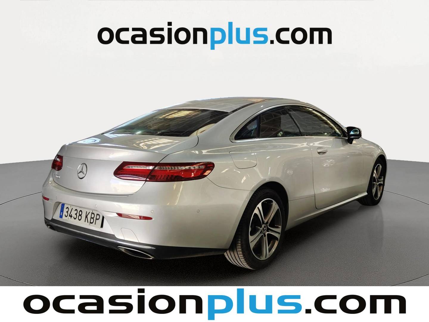 Foto trasera Mercedes Clase E Mercedes Clase E Clase E E 300 Coupé (245 CV) derecha