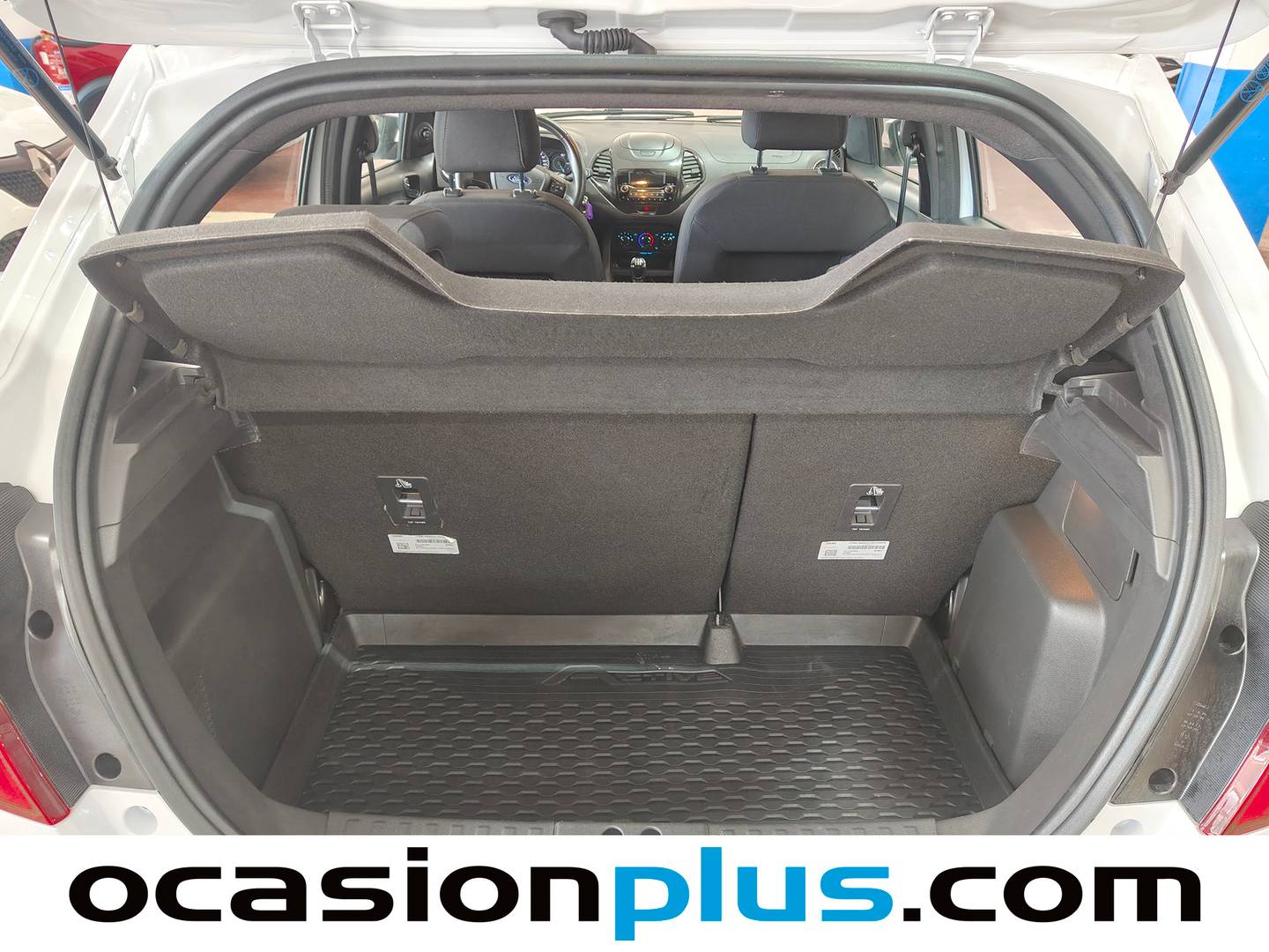 Fotos maletero Ford Ka+ Ford Ka+ 1.2 Ti-VCT Active (85 CV)