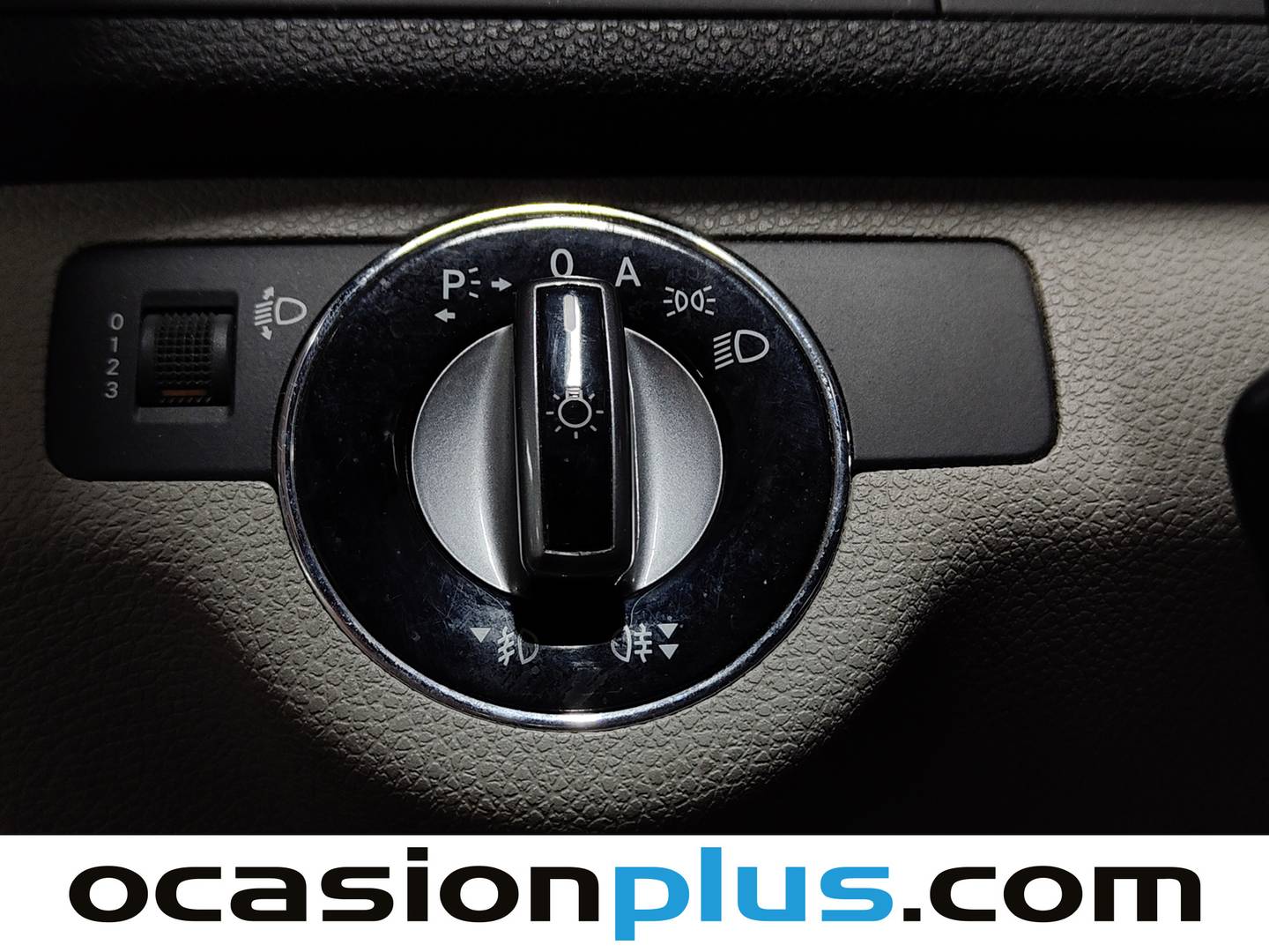 Equipamiento del Mercedes Clase C Mercedes Clase C 200 CDI Blue Efficiency Avantgarde (136 CV)