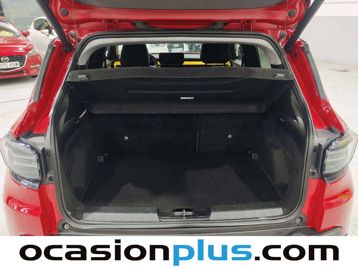 Foto Jeep Avenger Jeep Avenger 1.2 G Summit (100 CV)