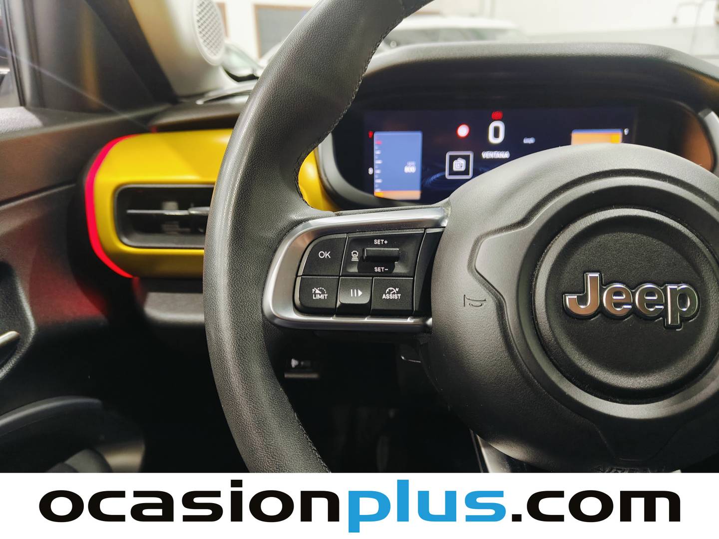 Foto Jeep Avenger Jeep Avenger 1.2 G Summit (100 CV)