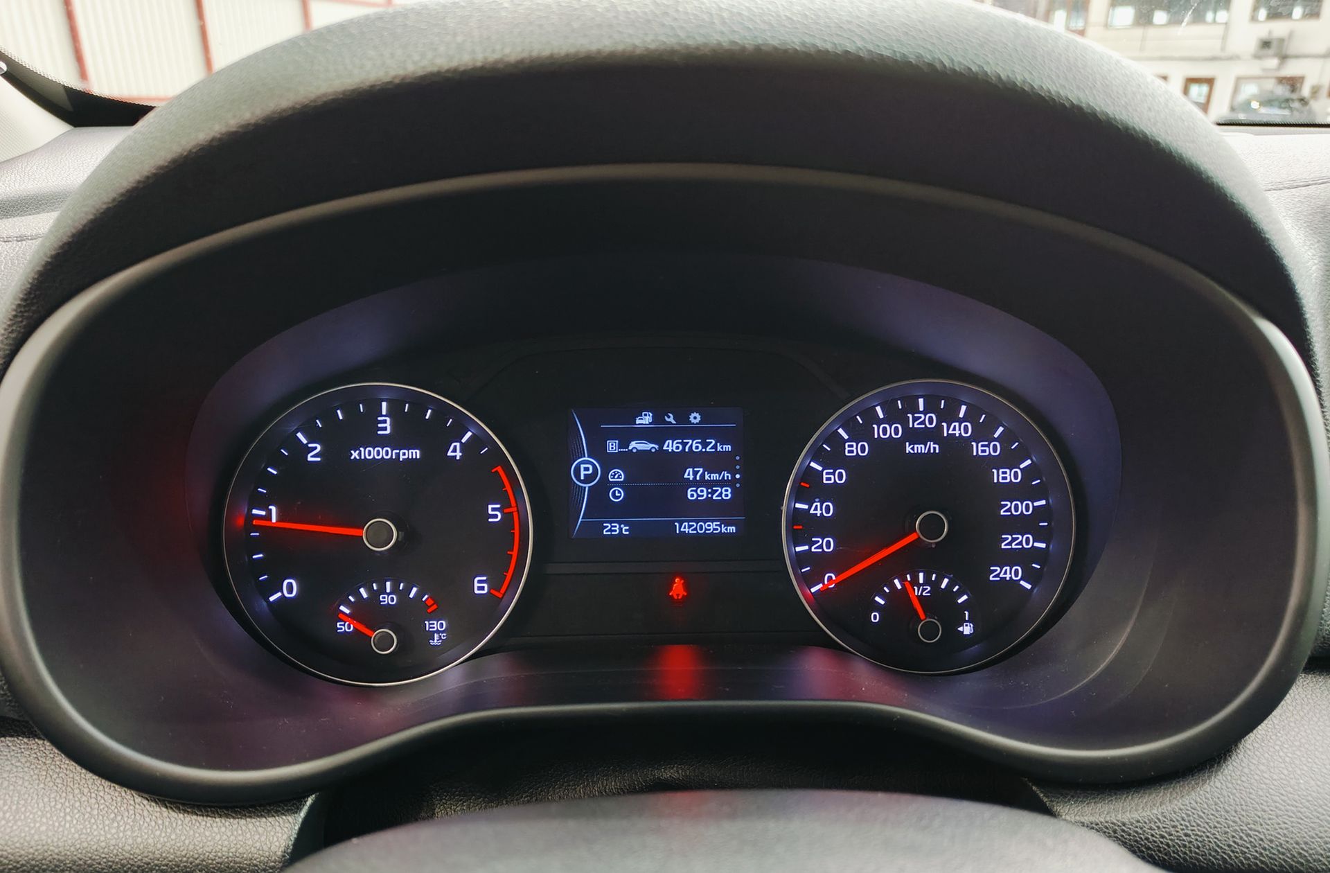 Kia Sportage 1.6 CRDi Concept 4x2 - foto 25
