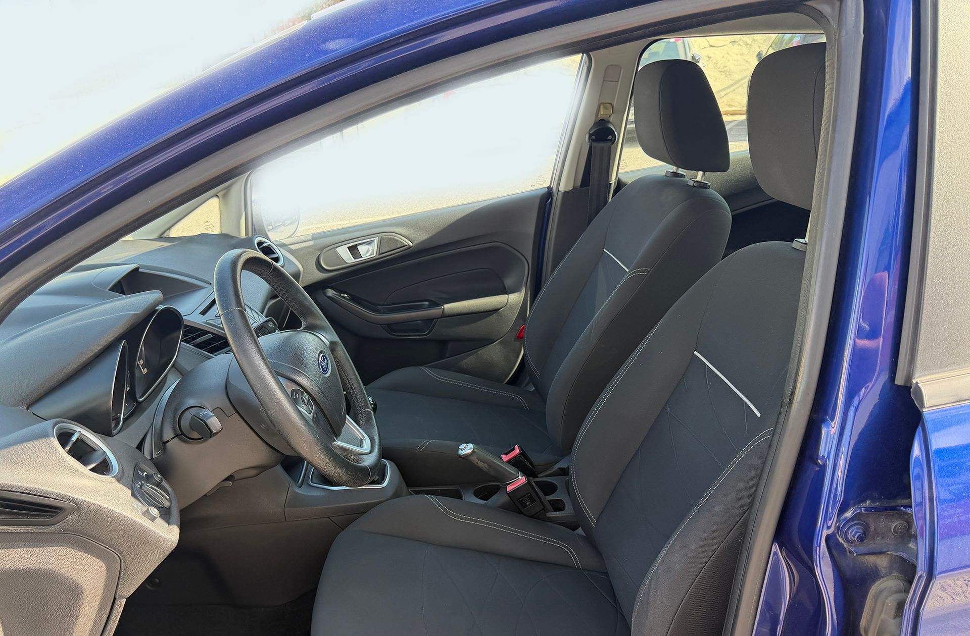 Ford Fiesta 1.0 EcoBoost Trend - foto 8