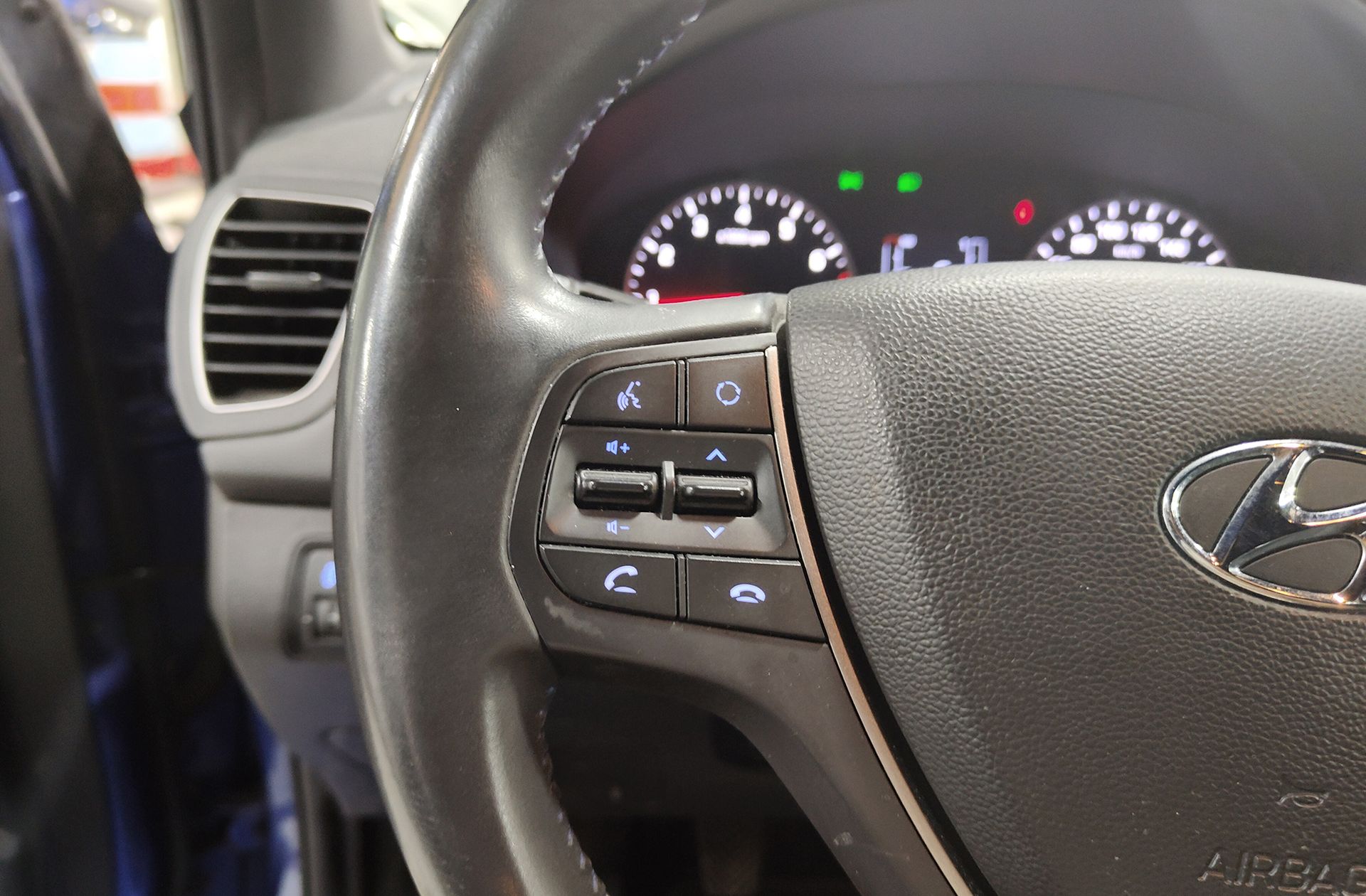 Hyundai i20 1.0 T-GDi Tecno LE - foto 24