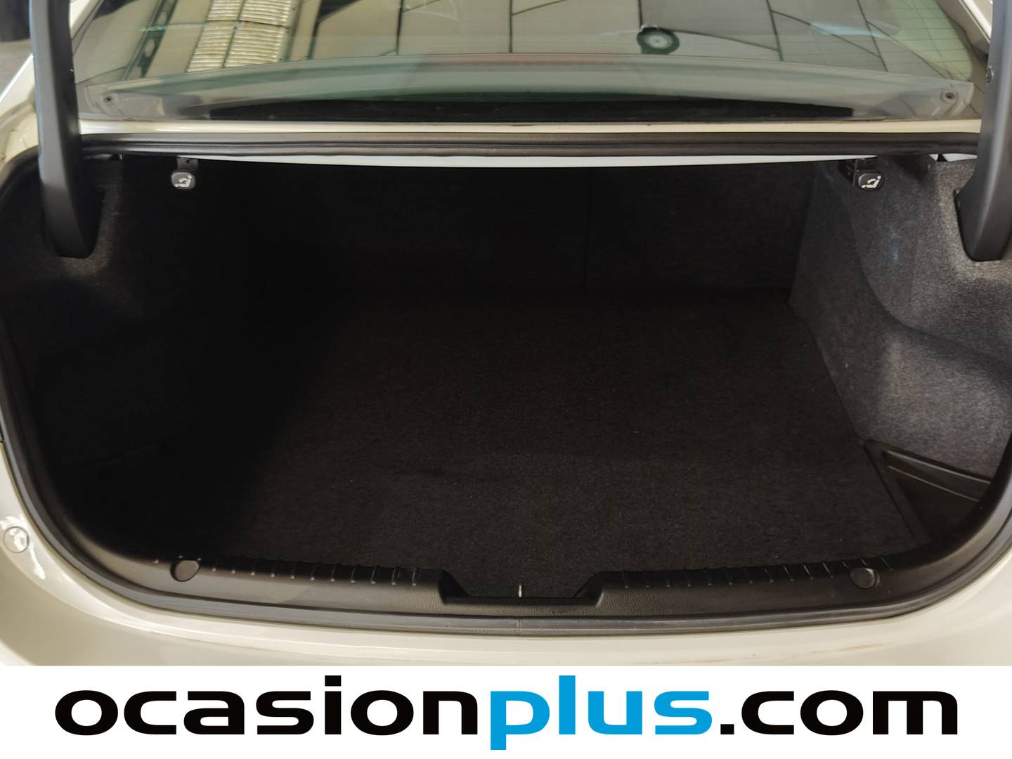 Fotos maletero Mazda Mazda6 Mazda Mazda 6 2.2 DE Style (150 CV)