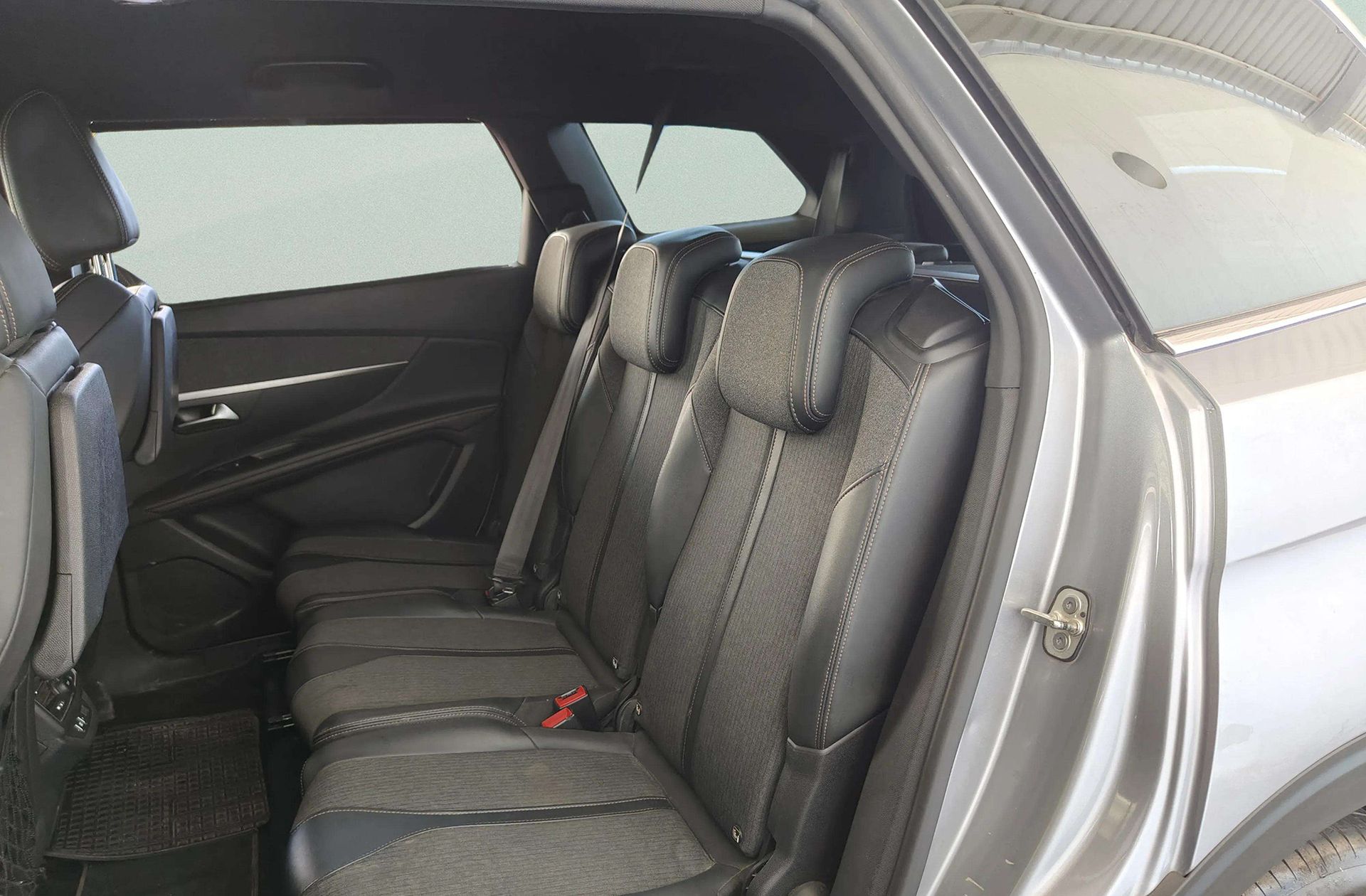 Peugeot 5008 PureTech 130 GT Line EAT8 (7 Plazas) - foto 12