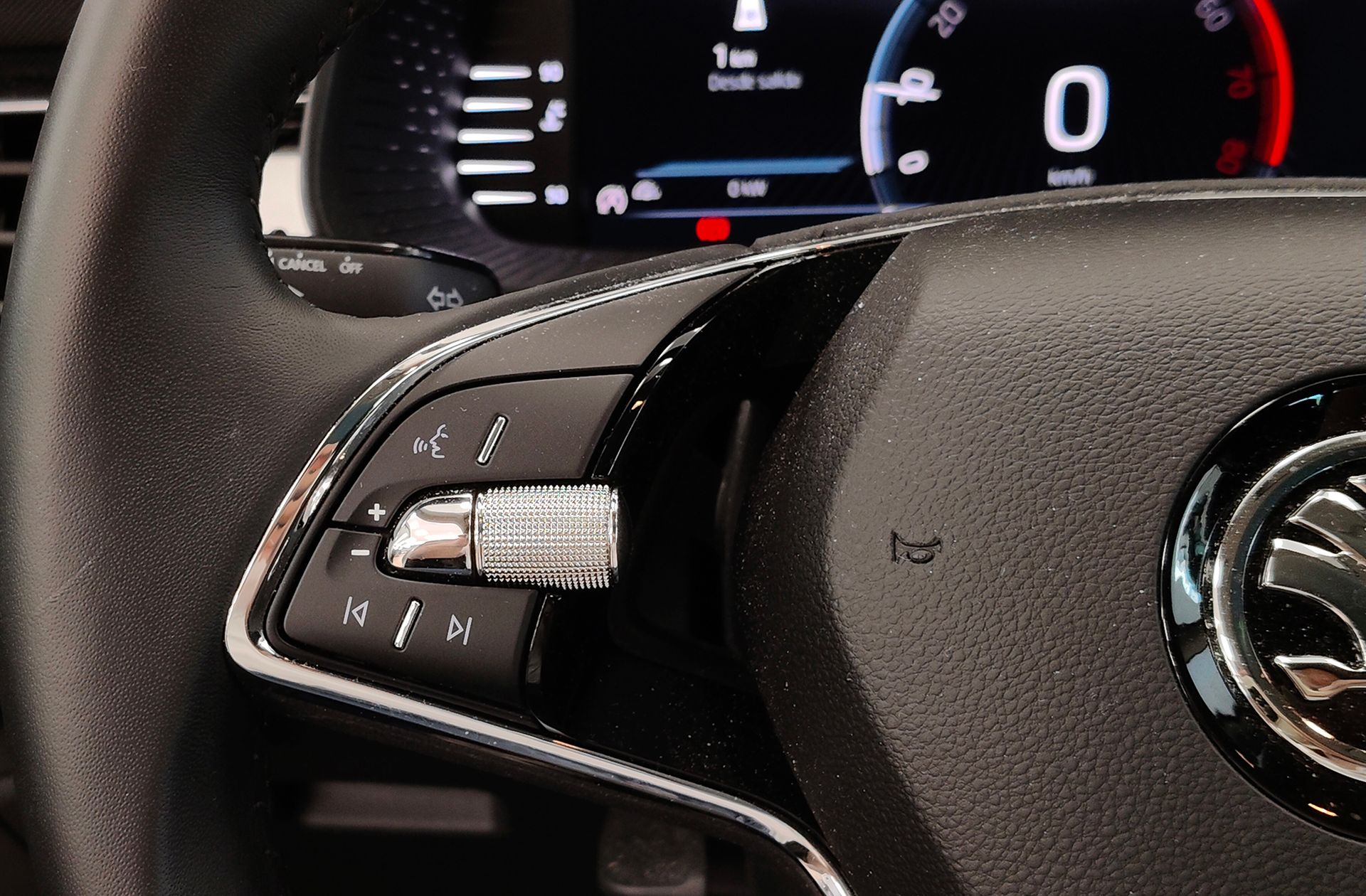 Škoda Kamiq 1.0 TSI Ambition - foto 26