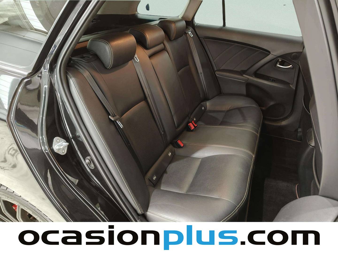 Toyota Avensis Toyota Avensis TS 140 EXECUTIVE MultiDrive (147 CV) km 0