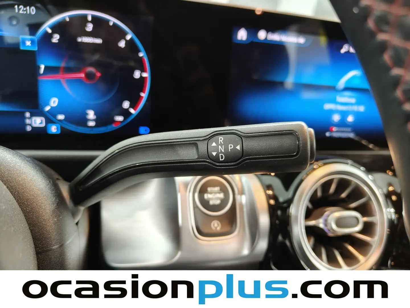 Foto Mercedes GLB Mercedes-Benz GLB 200 d (150 CV) Pack AMG 7 Plazas