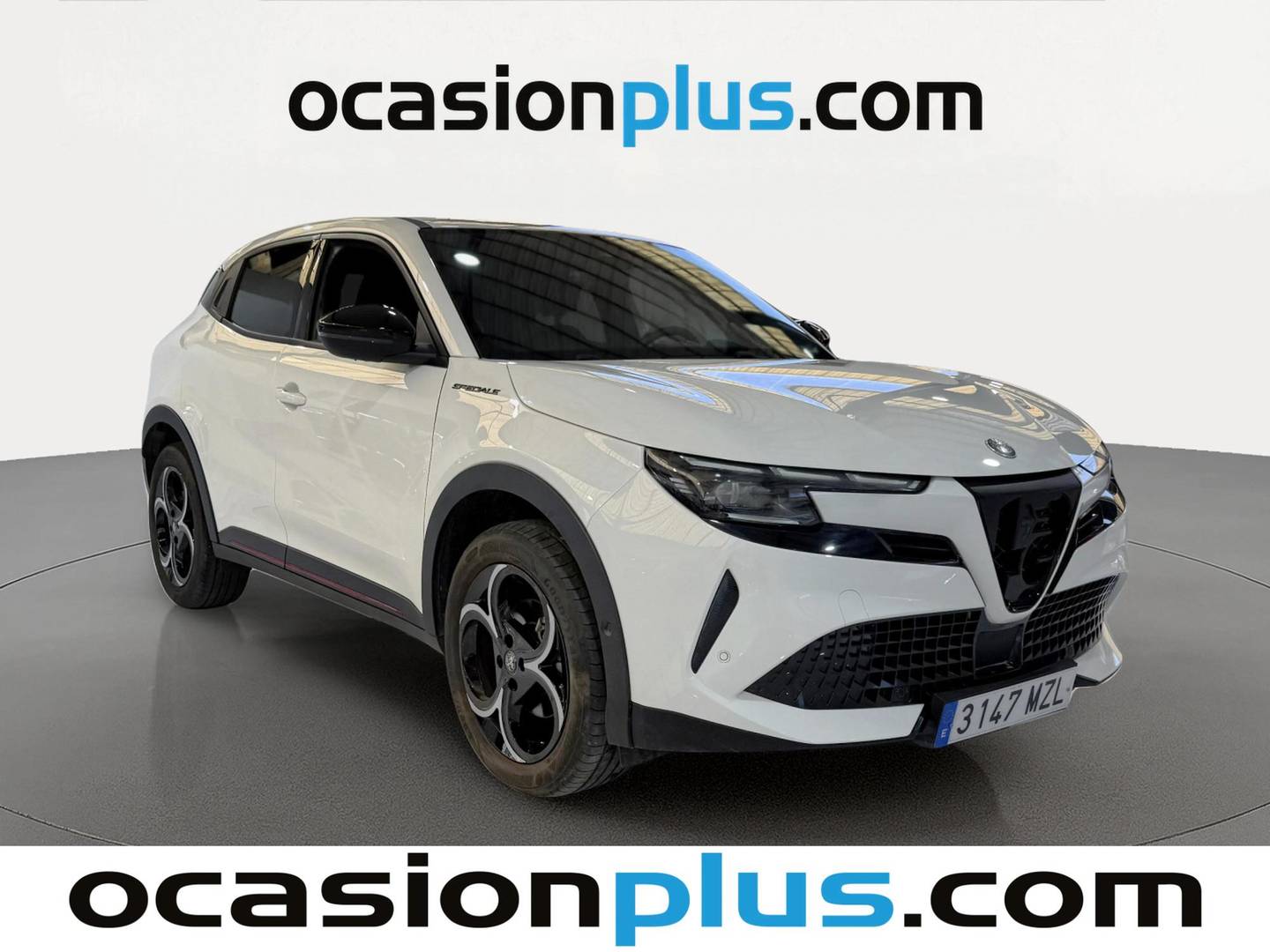 Foto delantera Alfa Romeo Junior ALFA ROMEO Junior Ibrida Speciale (136CV) derecha