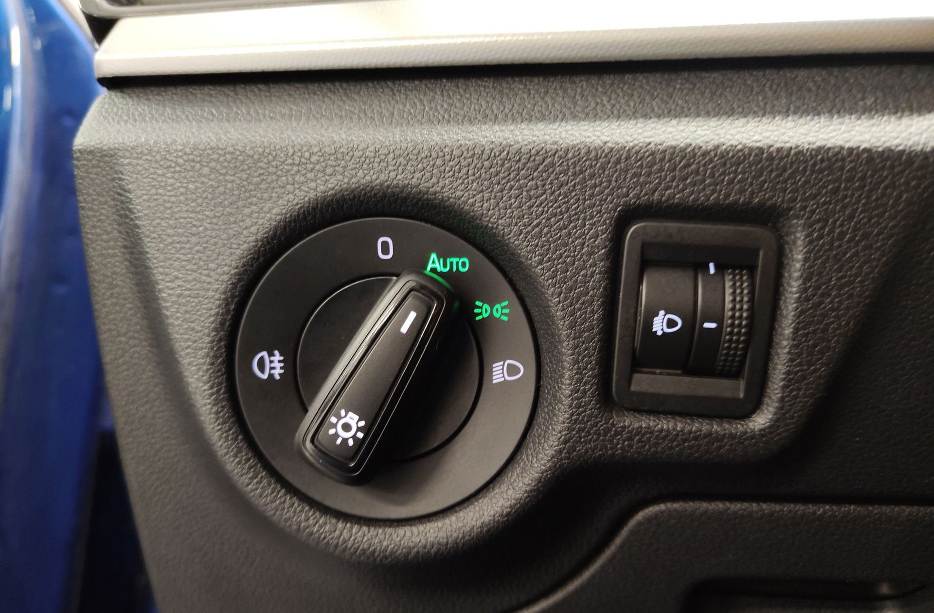 Škoda Kamiq 1.0 TSI Ambition - foto 24
