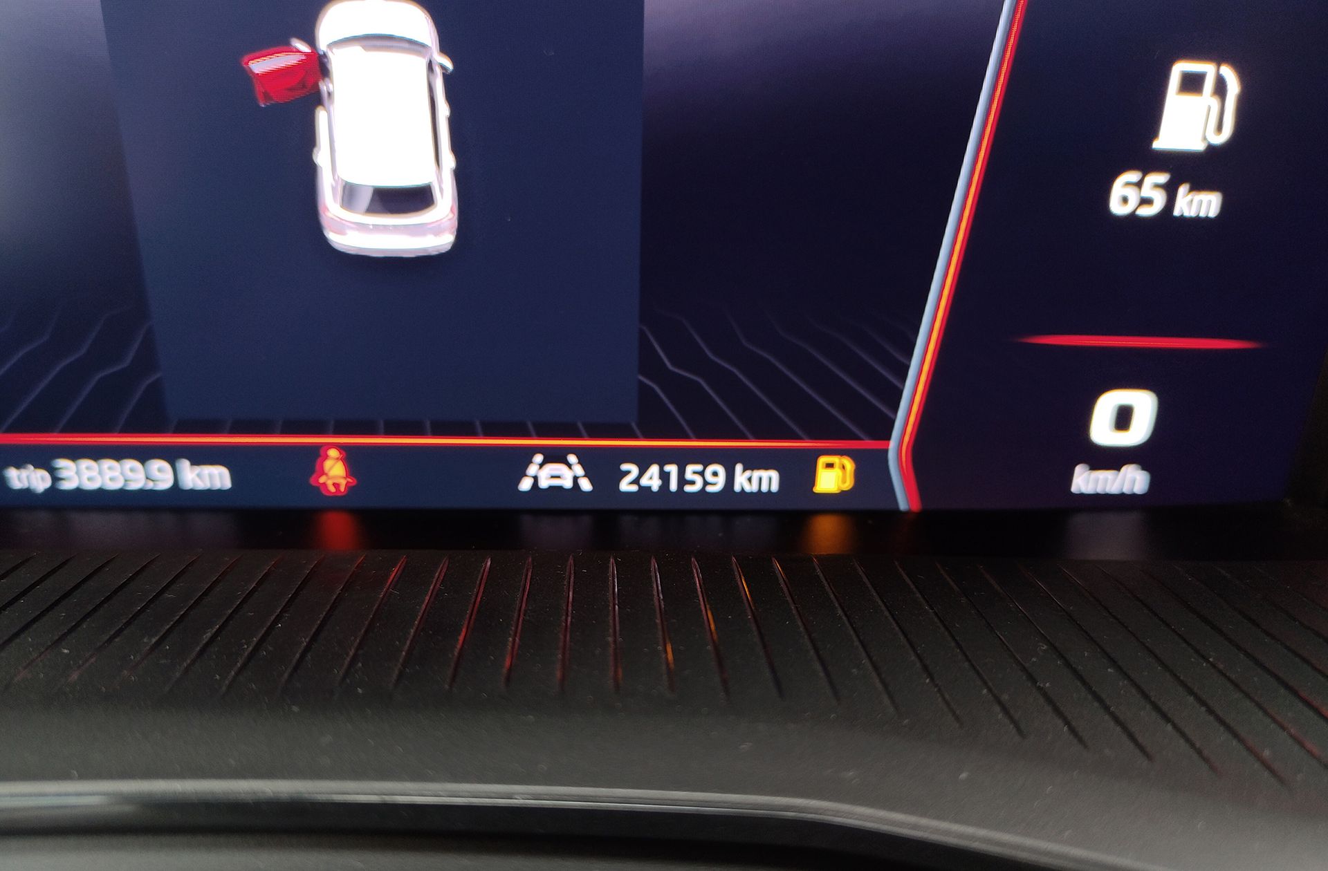 Škoda Kamiq 1.5 TSI Montecarlo DSG - foto 12