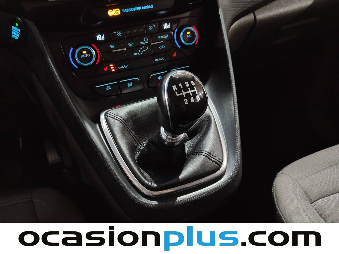 Ford Tourneo Connect Ford Tourneo Connect 1.5 TDCi Titanium (120 CV) de segunda mano