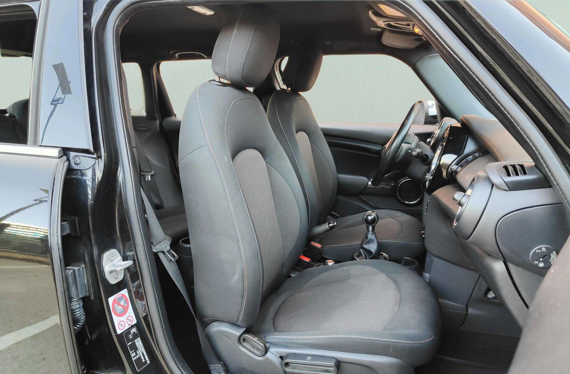 MINI Cooper D - foto 17
