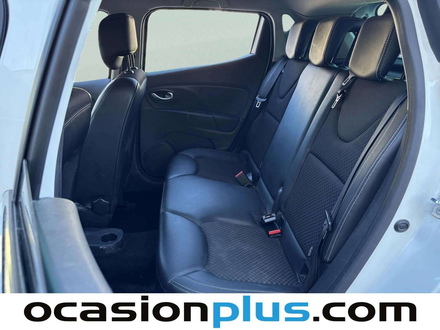 Foto asientos traseros Renault Clio Renault Clio Zen TCe (90 CV)