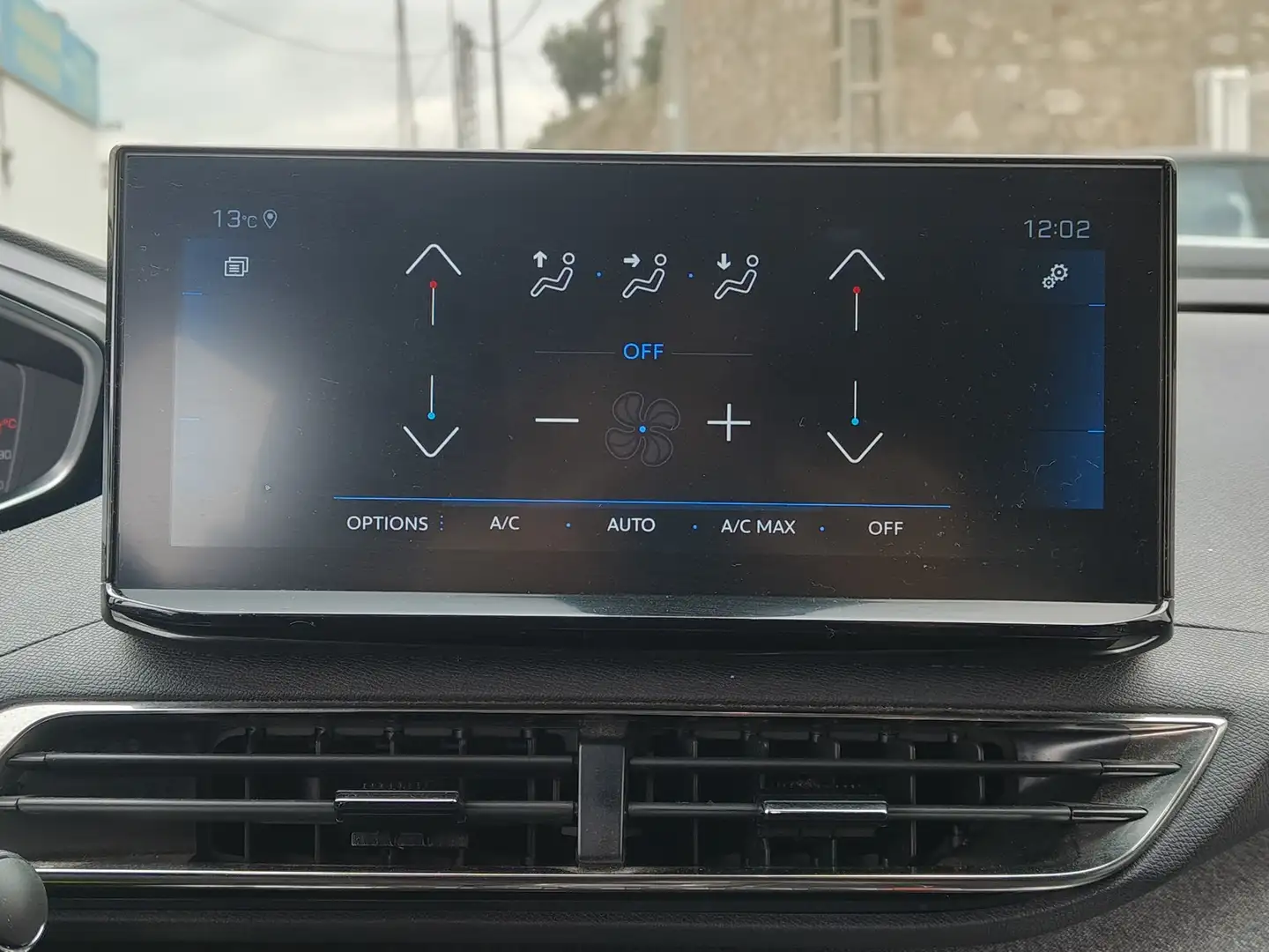 Foto Peugeot 5008 Peugeot 5008 PureTech 130 S&S Allure Pack EAT8 (130 CV) 7 Plazas