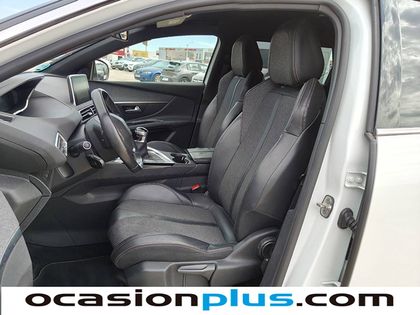 Foto Peugeot 5008 Peugeot 5008 BlueHDI 150 S&S GT Line (150 CV) 7 Plazas