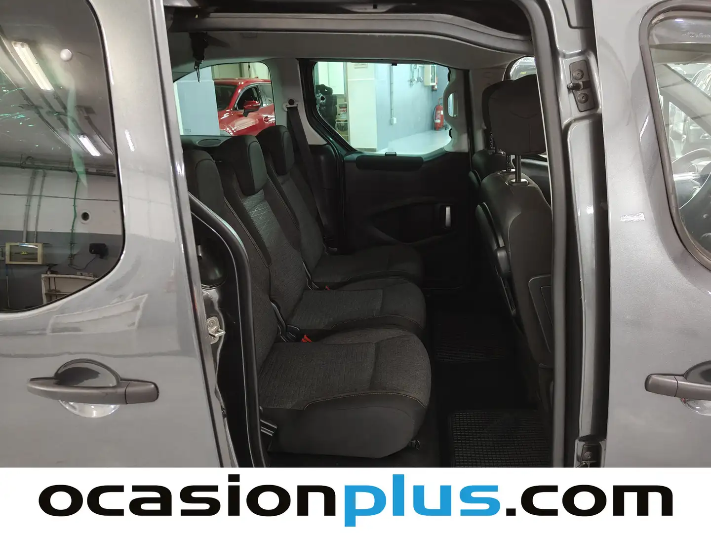 Foto Citroën Berlingo Citroen Berlingo Combi BlueHDi 120 S&S Multispace XTR Plus  (120 CV)