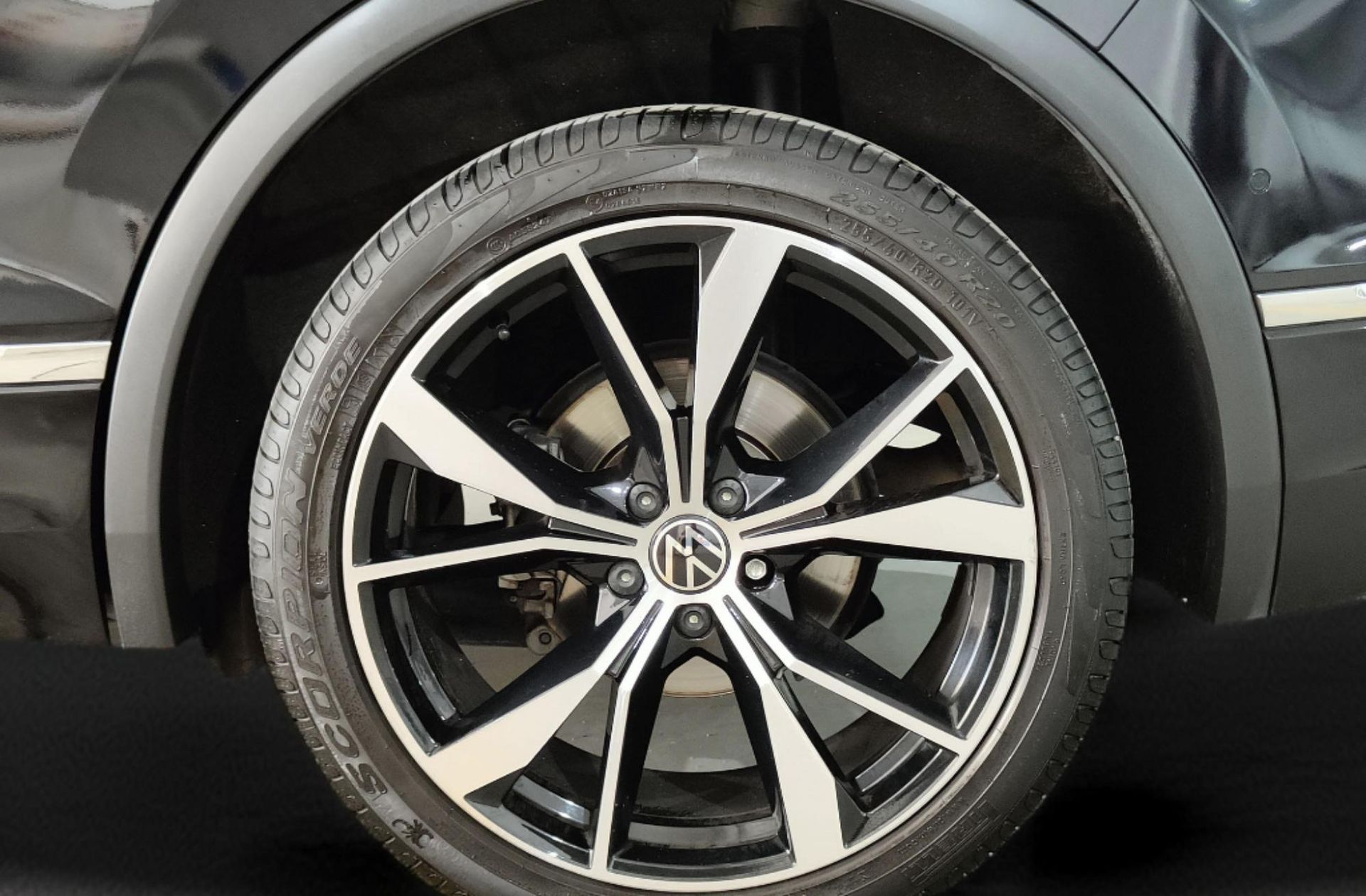 Volkswagen Tiguan R-Line 2.0 TDI 4Motion DSG - foto 43