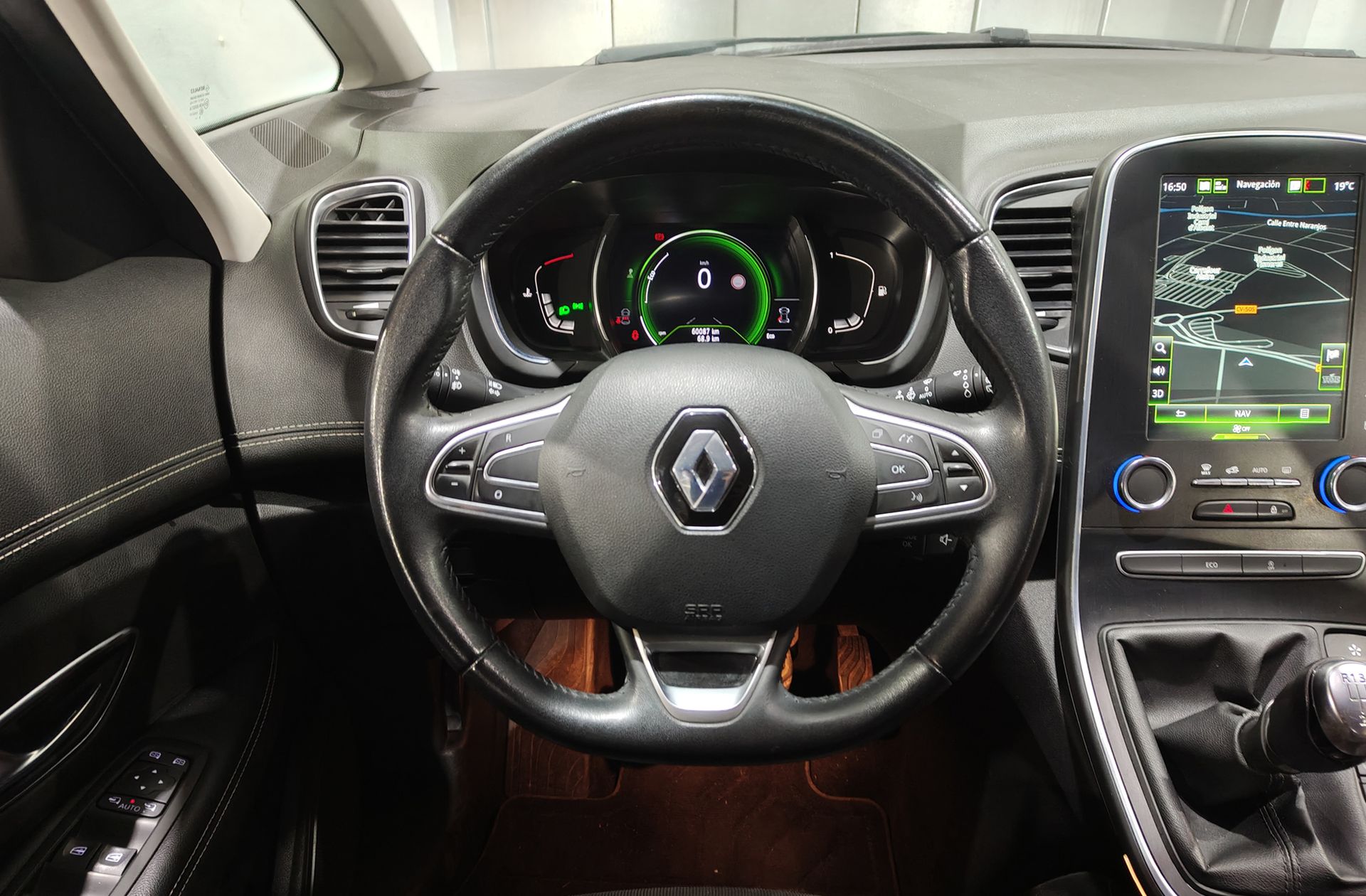 Renault Scénic Zen TCe GPF - foto 22