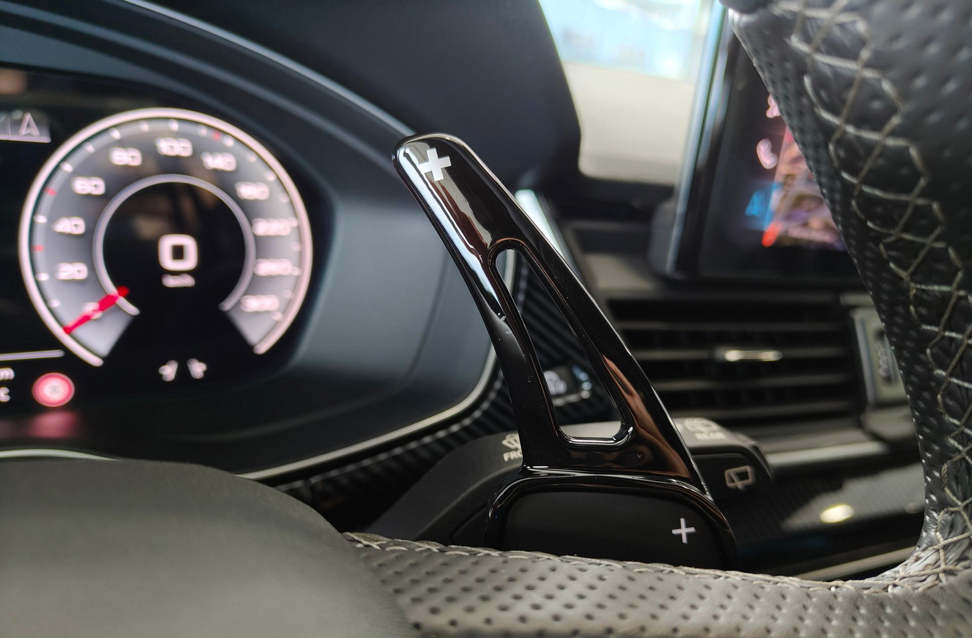 Audi Q5 Black line 40 TDI quattro-ultra S tronic Pack S-Line - foto 40