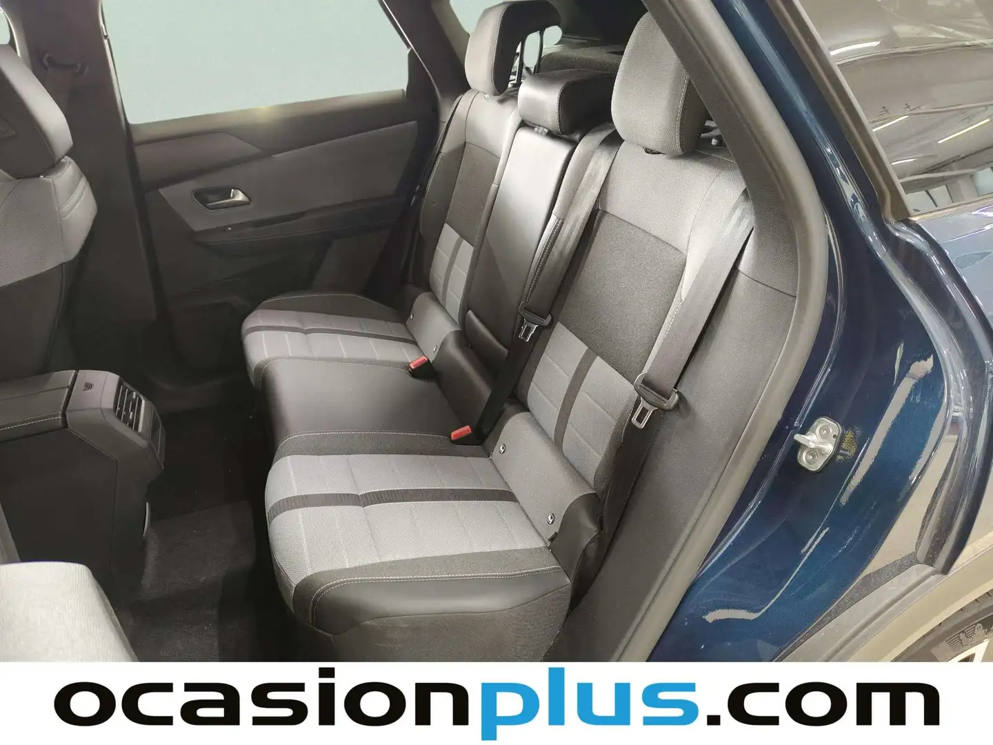 Foto Opel Grandland Opel Grandland 1.2T XHT Hybrid GS eDCT6 (136 CV)