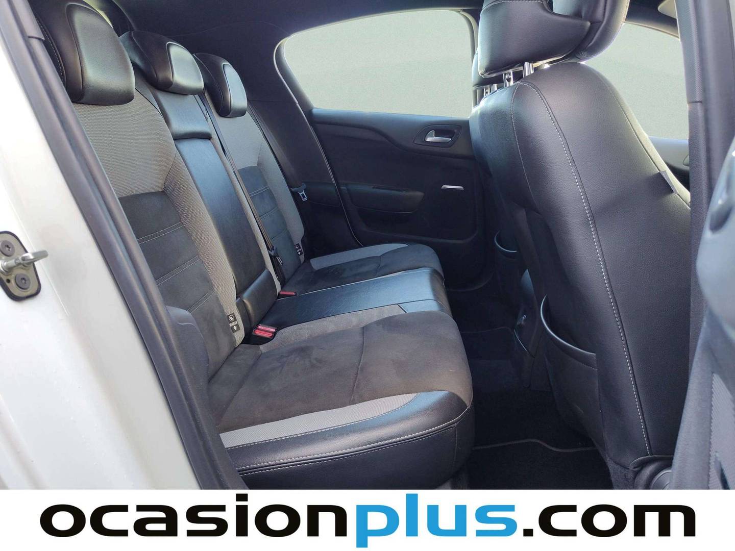 DS DS 4 Crossback Ds Ds 4 Crossback 1.2 PureTech S&S Style (131 CV) km 0