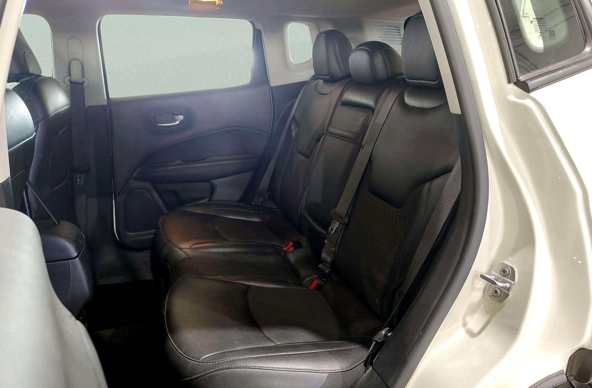 Jeep Compass 1.4 MultiAir Night Eagle 4x2 - foto 12