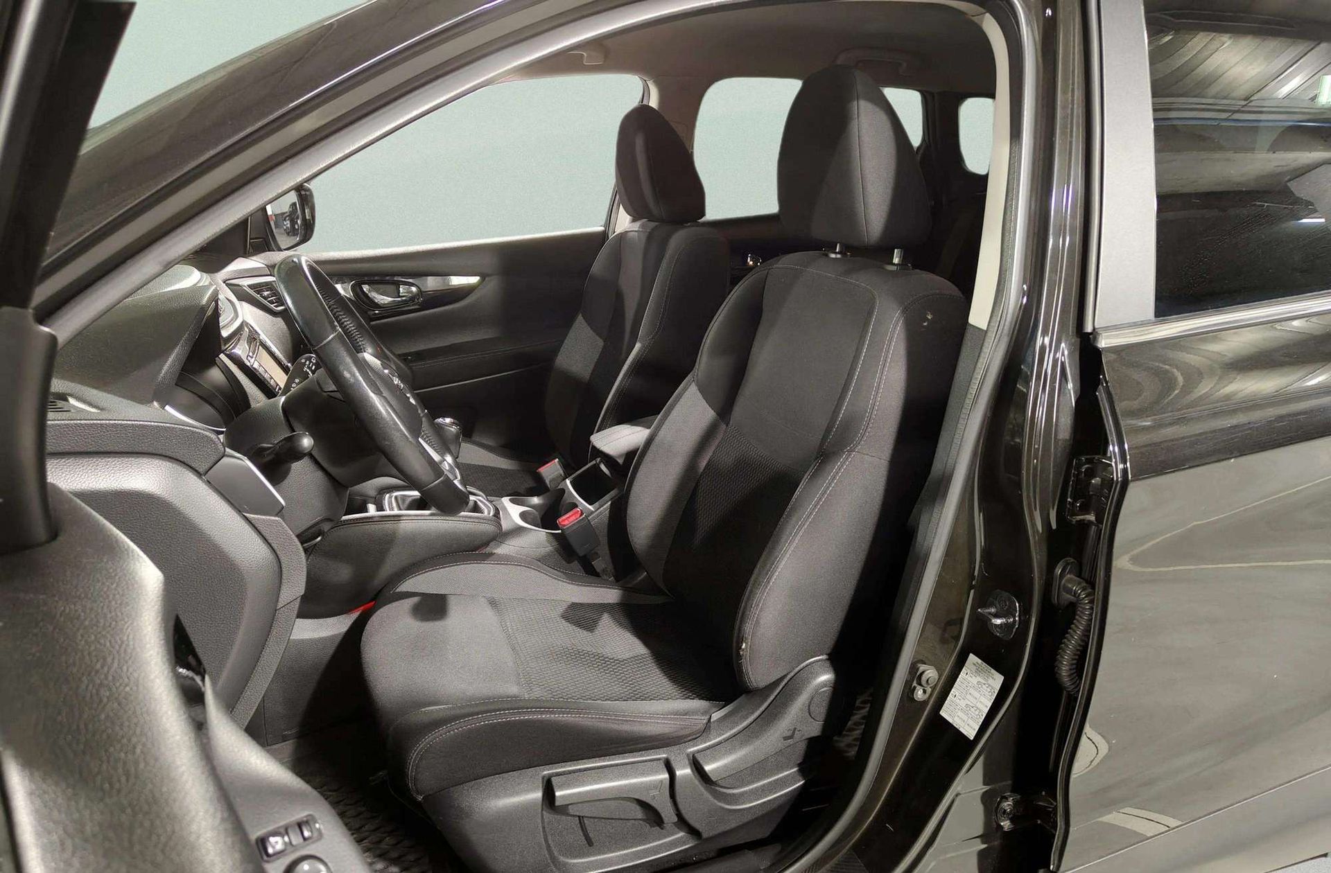 Nissan Qashqai DIG-T 115 Acenta 4x2 - foto 12