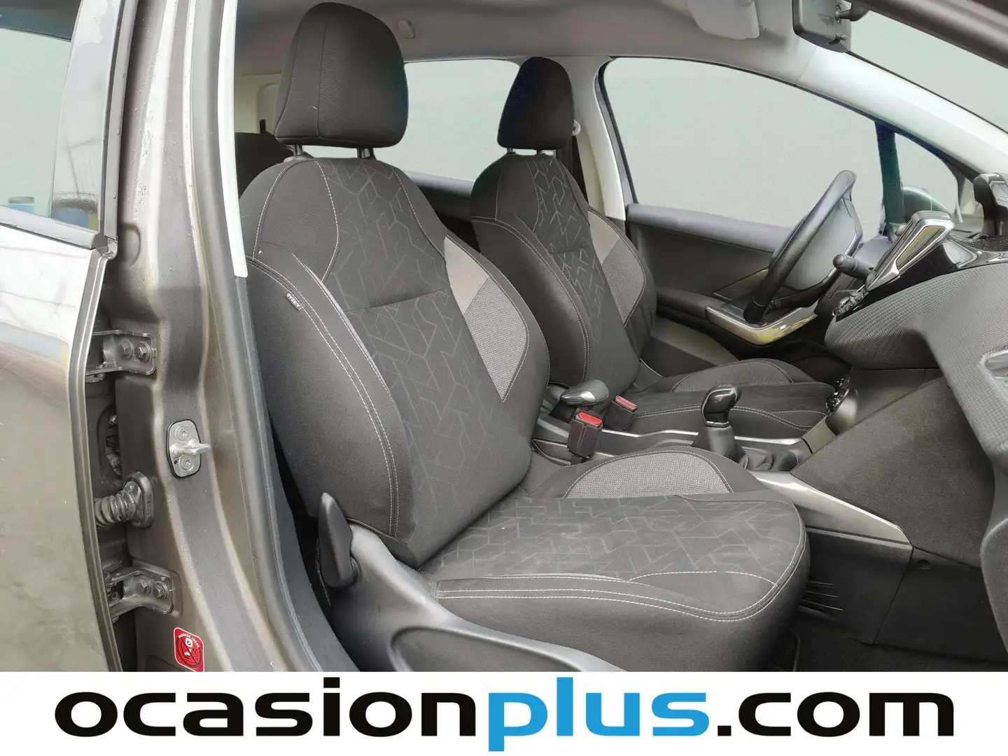 Foto Peugeot 2008 Peugeot 2008 BlueHDi 100 S&S Active (100 CV)