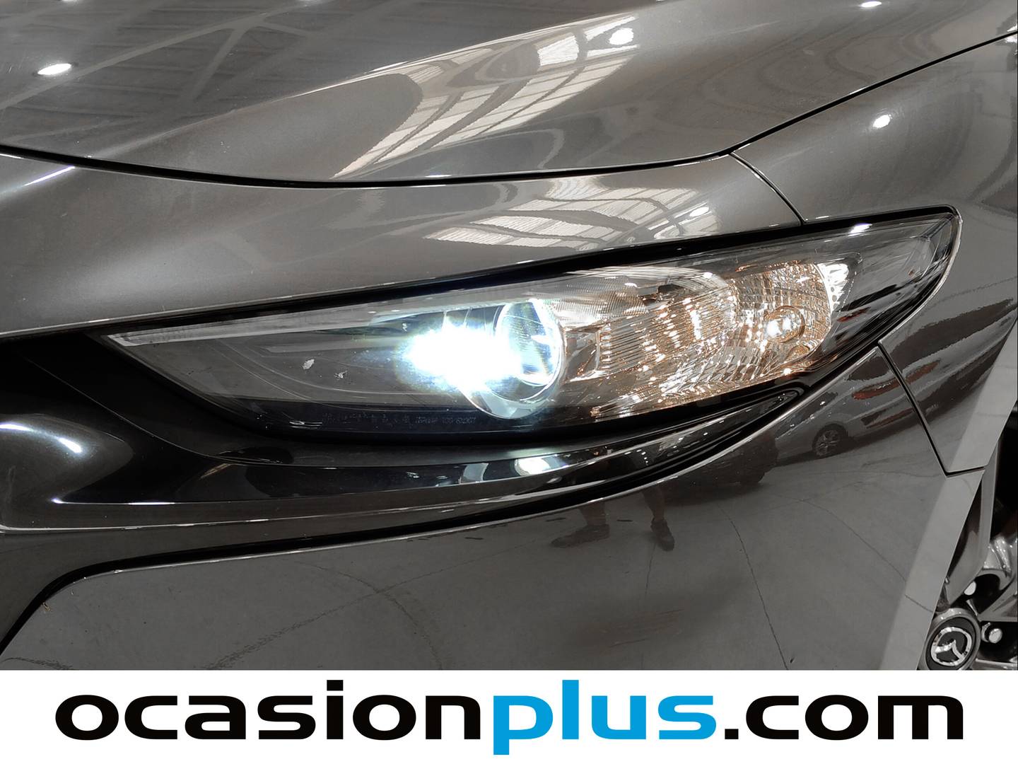 Extras del Mazda Mazda3 Mazda Mazda 3 2.0 Skyactiv-G Evolution (122 CV)
