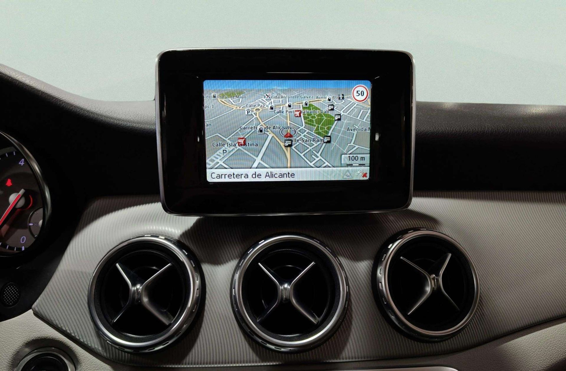 Mercedes-Benz GLA 200 CDI Style - foto 8