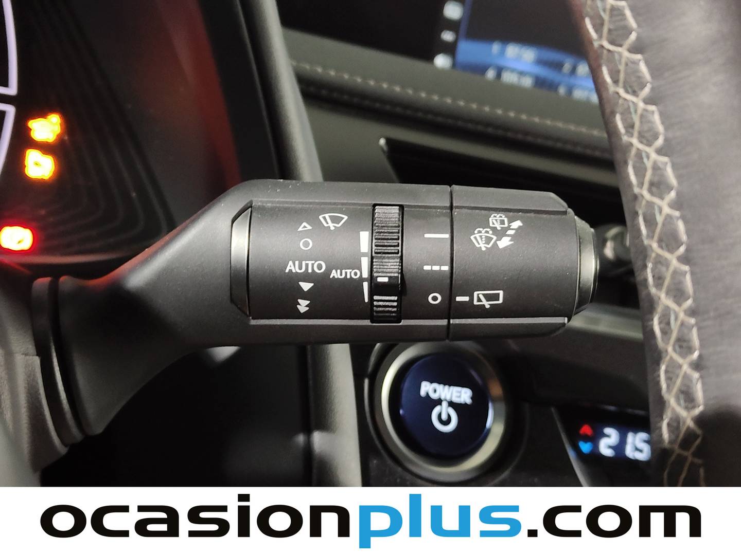 Foto Lexus UX Lexus UX 250h Premium 4WD (184 CV)