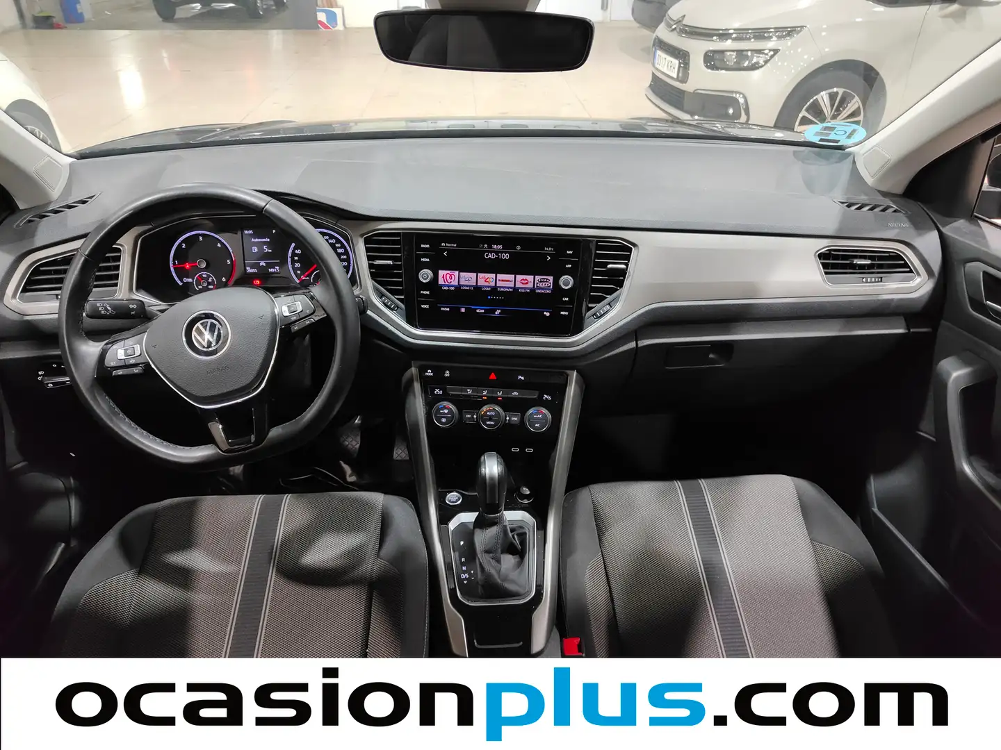 Foto Volkswagen T-Roc Volkswagen T-Roc Advance 2.0 TDI (150 CV) DSG