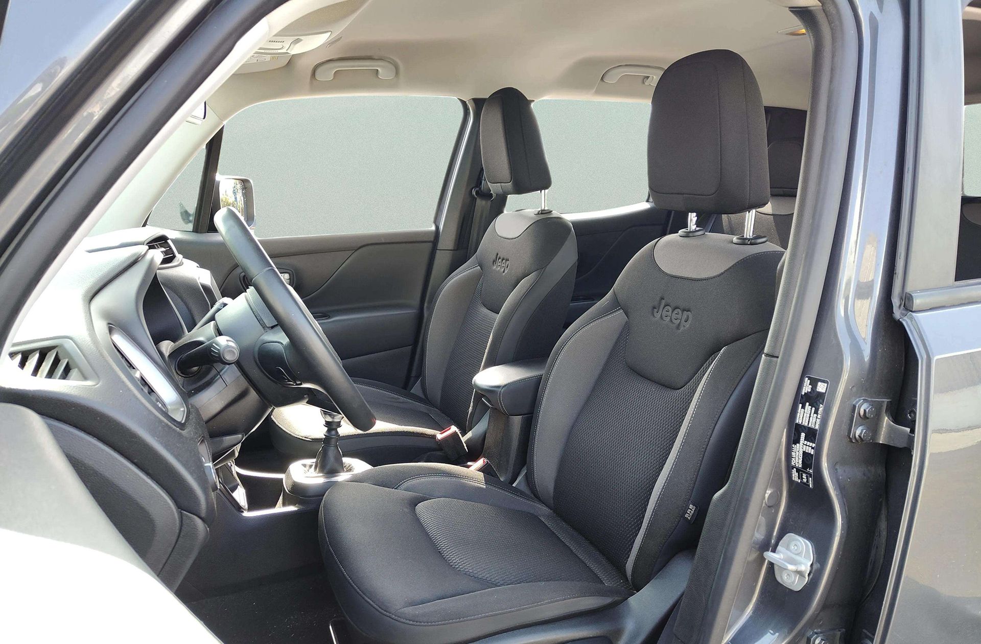 Jeep Renegade 1.6 MultiJet Limited 4x2 - foto 9