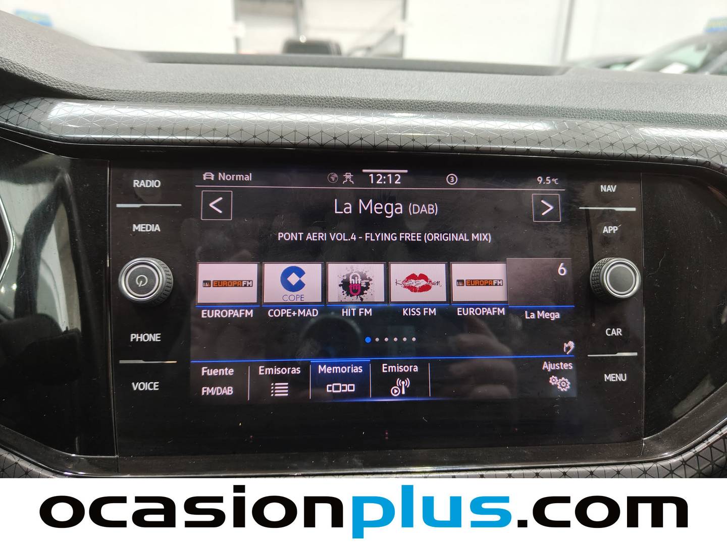 Foto Volkswagen T-Cross Volkswagen T-Cross Sport 1.0 TSI (110 CV)