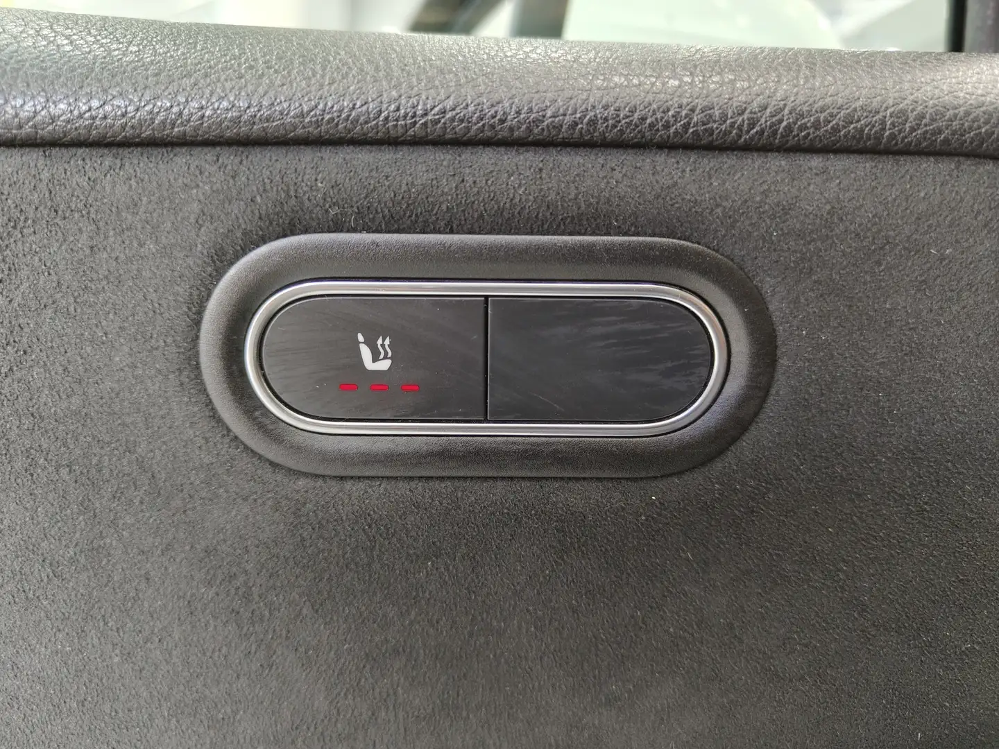 Foto Mercedes Clase A Mercedes-Benz Clase A 180d 85 kW (116 CV) Pack AMG