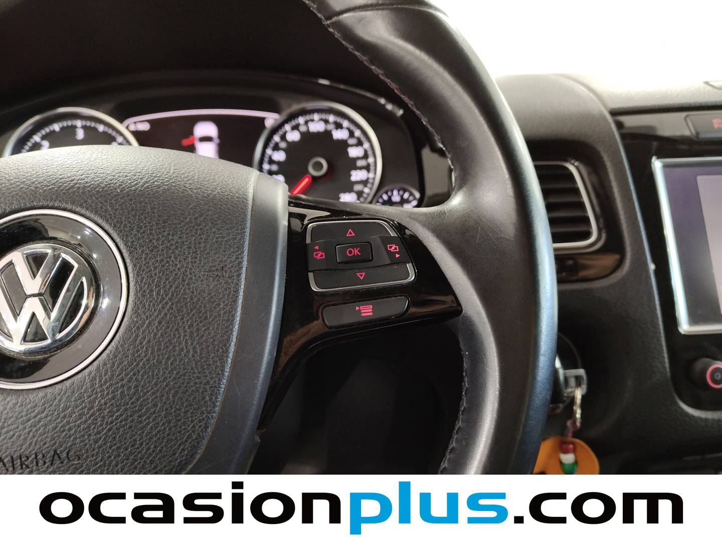 Foto Volkswagen Touareg Volkswagen Touareg R-Line 3.0 TDI V6 BMT (245 CV) Tiptronic