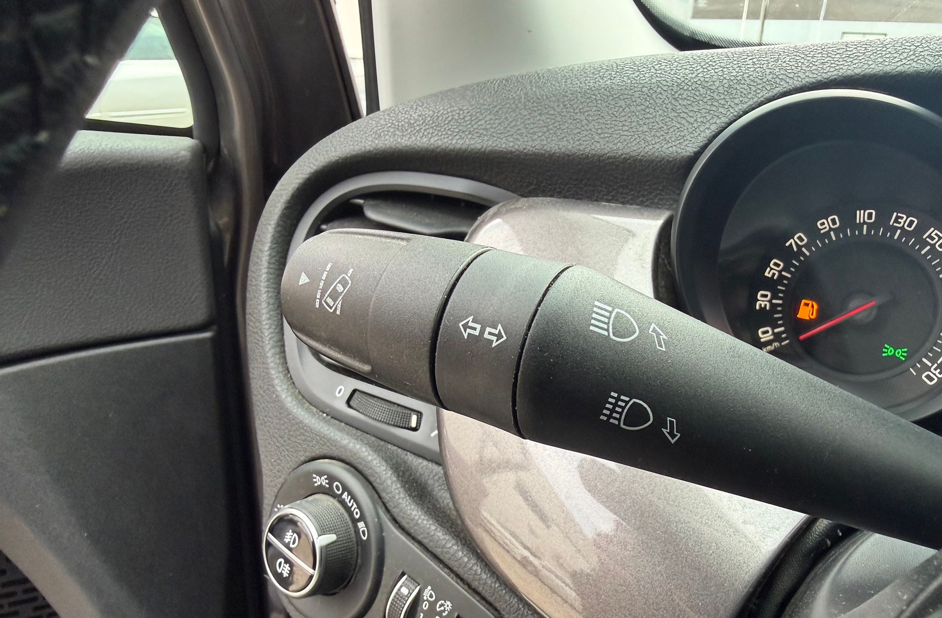 Fiat 500X 1.6 E-Torq Lounge 4x2 - foto 22