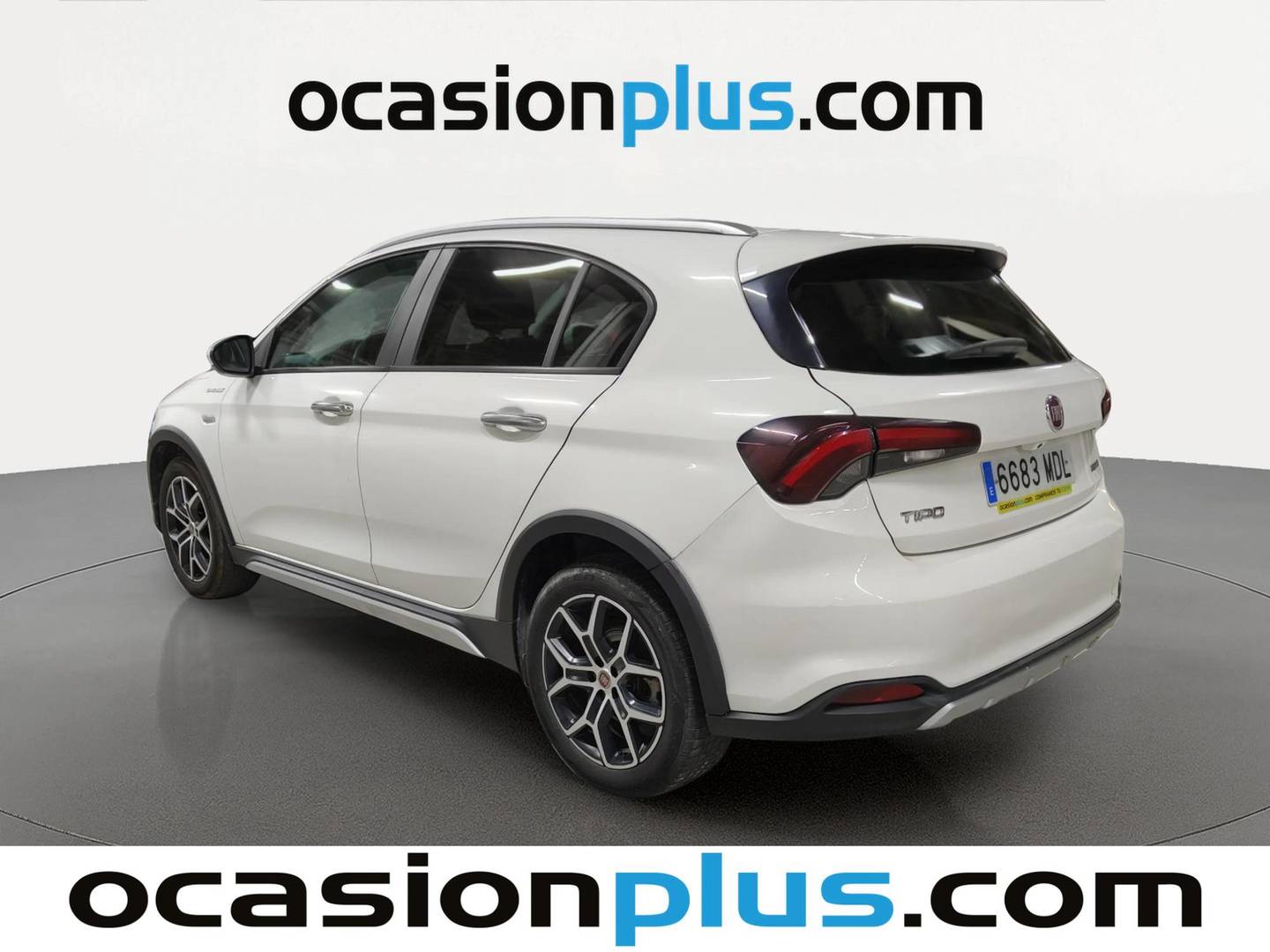 Foto trasera Fiat Tipo Fiat Tipo 1.5 Hybrid Cross DCT (130 CV) izquierda