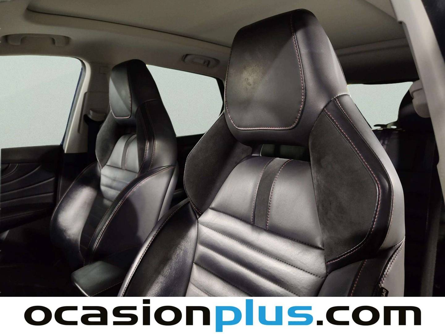 Foto asientos traseros MG eHS MG eHS 1.5 T-GDI PHEV Luxury (258 CV)