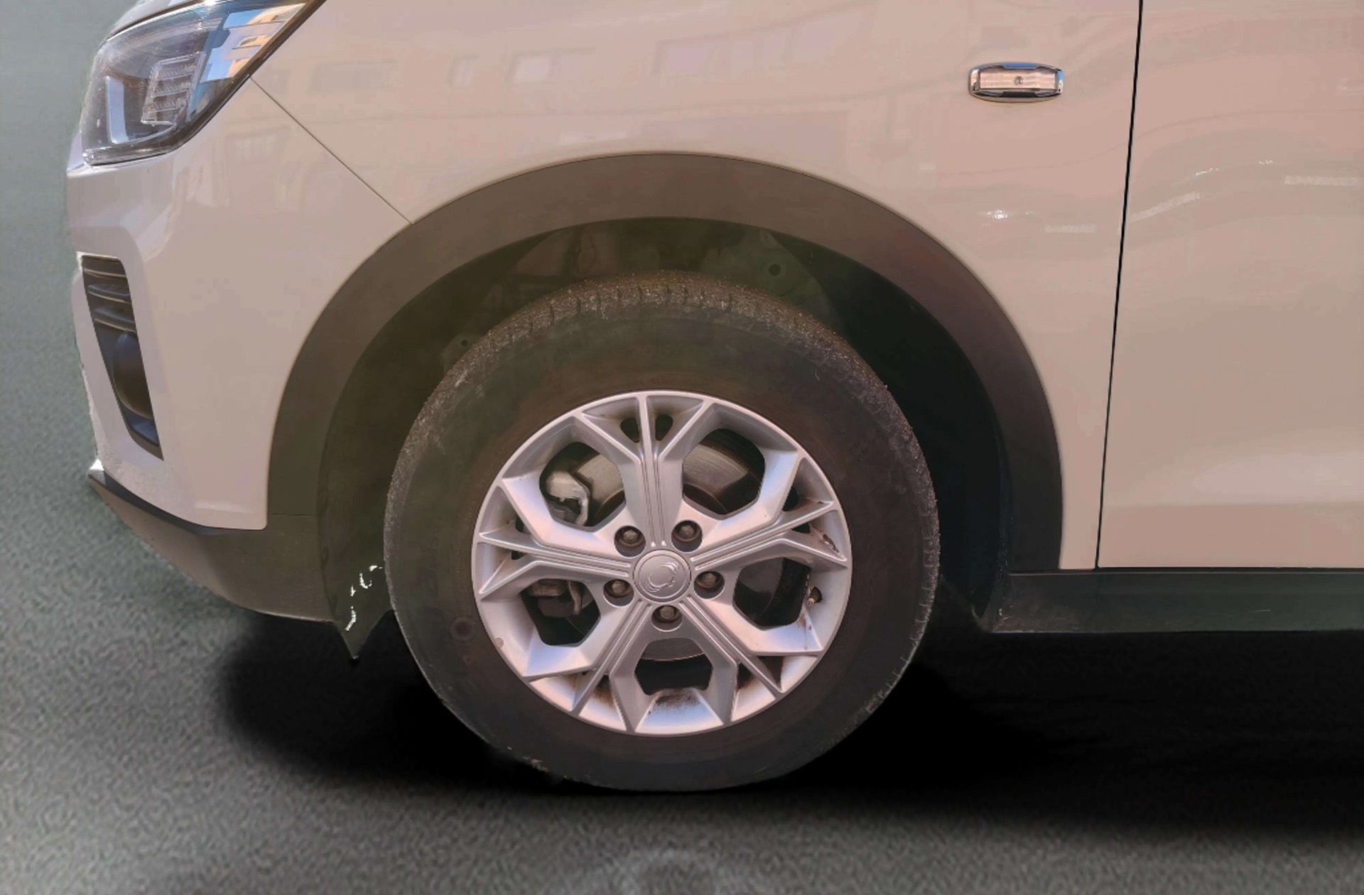 SsangYong Tivoli G12T Urban Plus - foto 35