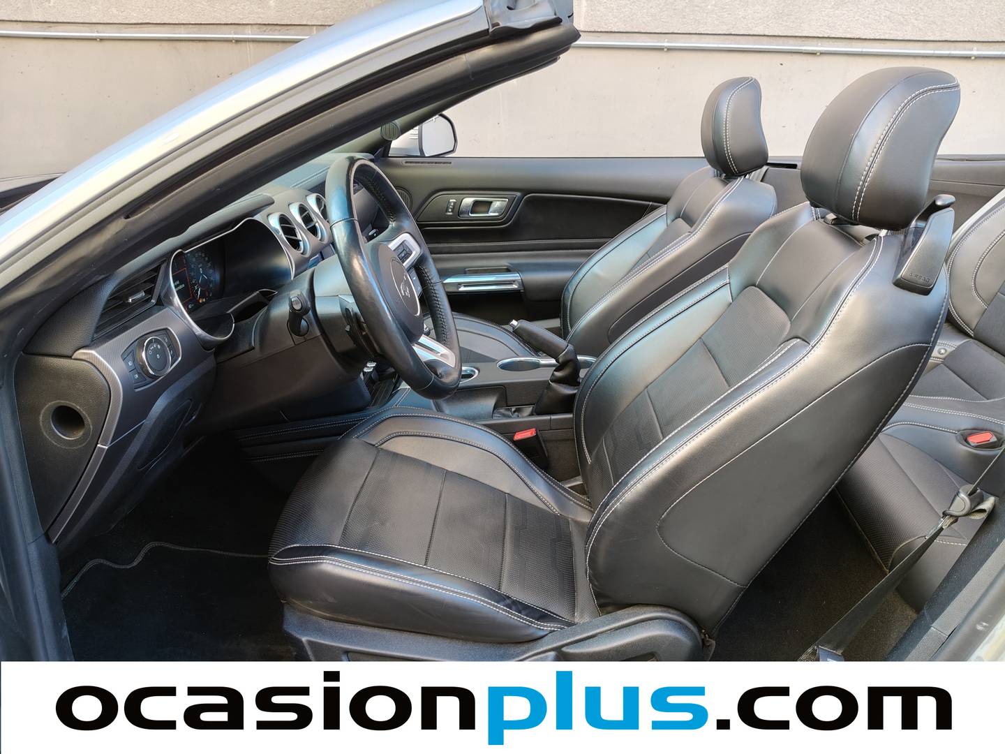 Foto asientos delanteros Ford Mustang Ford Mustang 5.0 Ti-VCT V8 Convertible Mustang GT Autom. (450 CV)