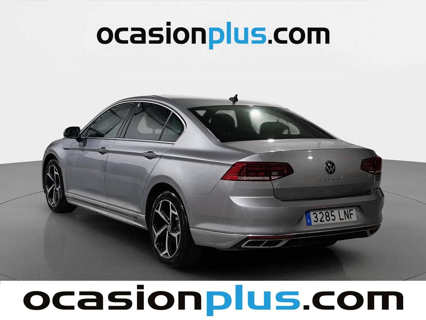 Foto Volkswagen Passat Volkswagen Passat R-Line 1.5 TSI (150 CV) DSG