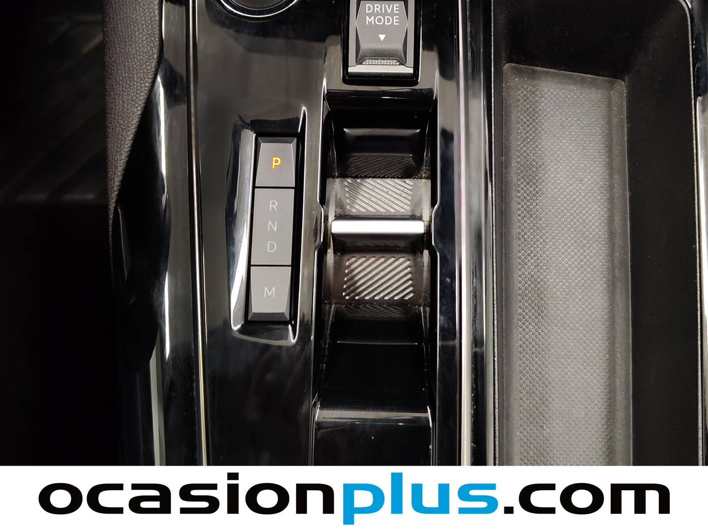 Peugeot 5008 Peugeot 5008 BlueHDI 130 S&S Allure Pack EAT8 (130 CV) 7 Plazas de segunda mano