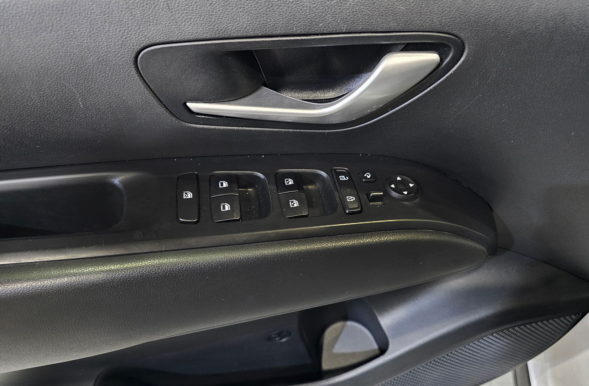 Hyundai Tucson 1.6 CRDi Maxx - foto 32