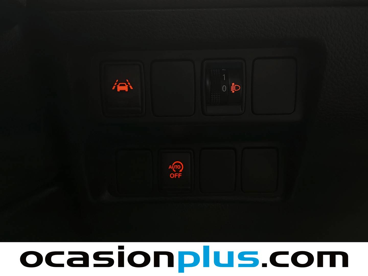 Foto Nissan QASHQAI Nissan Qashqai DIG-T 140 N-Connecta (140 CV)